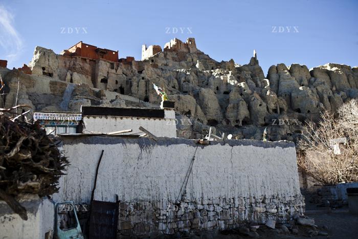 西藏古格托林镇皮央遗址19 tibet piyang toling gu